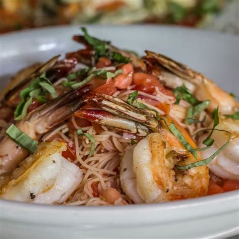 Indulge in the Flavors of Pomodori Hilton Head SC