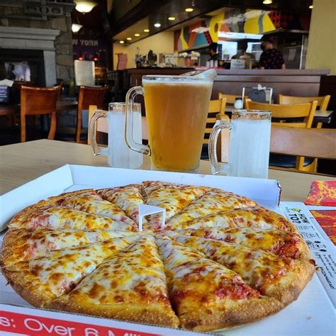 Indulge in the Ultimate Pizza Experience at Gary's Pizza Saint Cloud