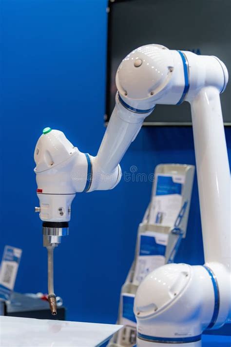 Industrial Robot Sensors: Enhancing Precision and Efficiency in Manufacturing