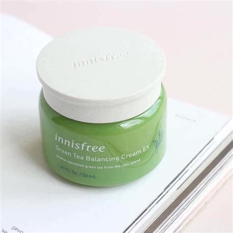 Innisfree 綠茶平衡保濕霜：