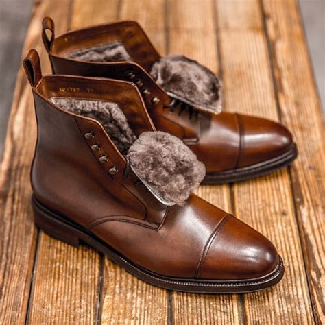 Insulated Dress Boots for Men: Step into Comfort and Style this Winter