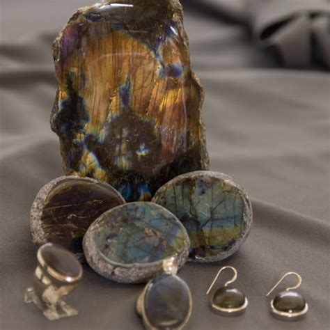 Introduction: A Journey into the Enchanted World of Labradorite