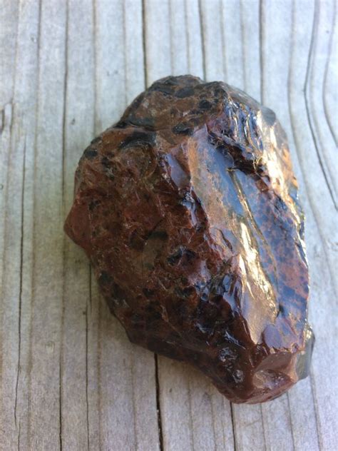 Introduction: Discover the Enigmatic Mahogany Obsidian