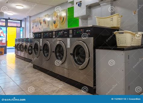 Introduction: Embracing the Convenience of Corner Coin Laundries