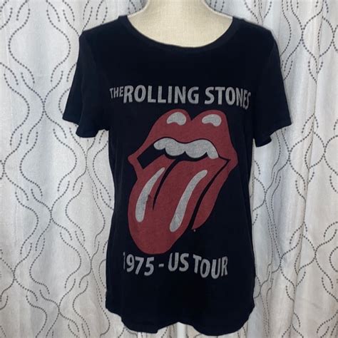 Introduction: Exploring the Iconic Rolling Stones T-shirt