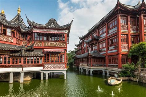 Introduction: Shanghai's Glorious Past and Its Modern Renaissance