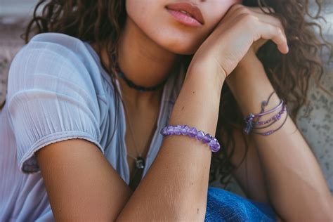 Introduction: The Allure of Bracelets Stones