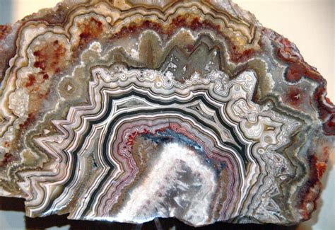 Introduction: The Allure of Lace Agate