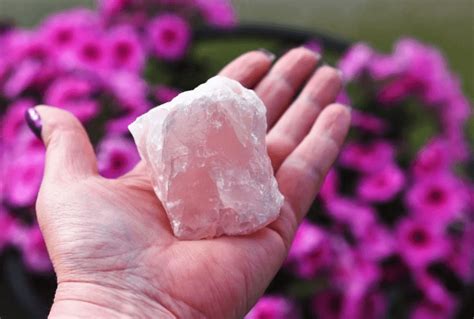 Introduction: The Enchanting Aura of Lavender Rose Quartz