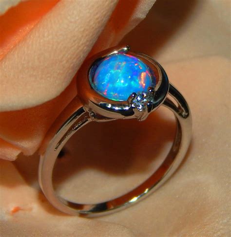 Introduction: The Enchanting Beauty of Silver Opal Rings