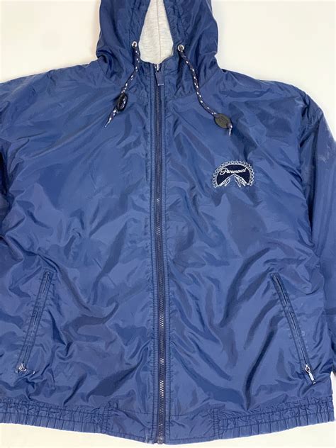 Introduction: The Paramount Importance of Windbreakers for Women