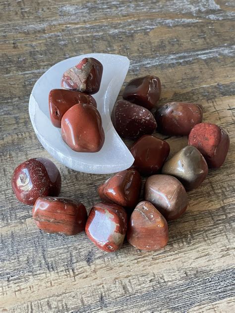 Introduction: Unveiling the Enchanting Tumbled Red Jasper