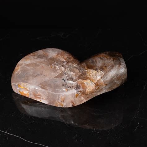 Iron Quartz: The Mystical Stone with Unwavering Strength