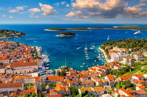 Island of Hvar in Croatia: A 10,000-Character Guide to the Most Beautiful Island in the Adriatic