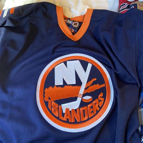 Islanders Hockey Jersey: The Ultimate Guide to the 5 Most Iconic Sweaters