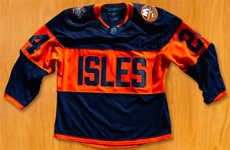 Islanders Stadium Series Jersey: Design and Features