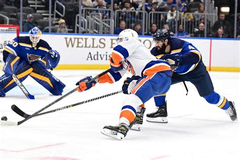 Islanders vs Blues: Battle for Ice Hockey Supremacy