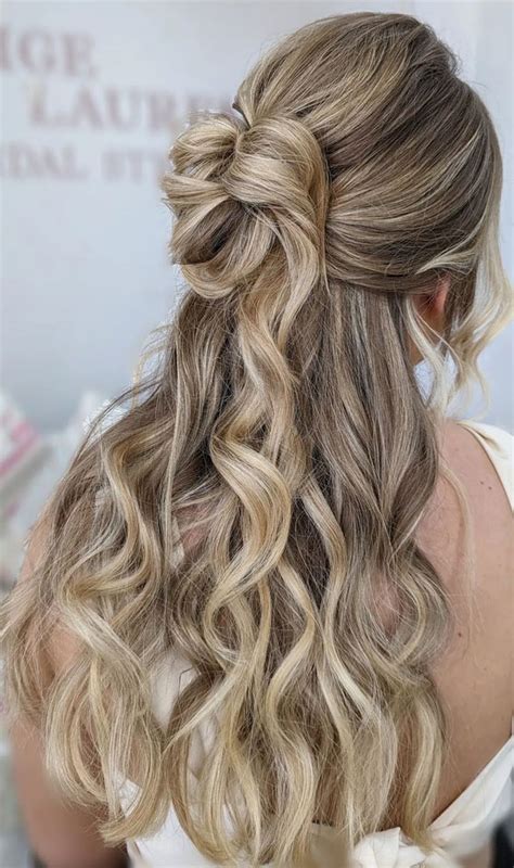 It is a versatile hairstyle that can be dressed up or down.