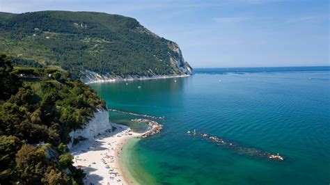 Italian Adriatic Beaches: A Comprehensive Guide to the Shores of Beauty