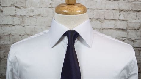 Italian Collar Dress Shirts: A Guide to the Perfect Fit and Style