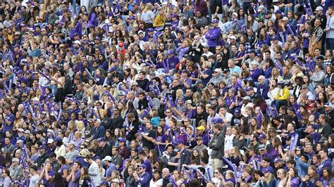 JMU Football Forum: Where Fans Connect and Discuss the Latest News and Rumors
