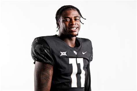 Jacurri Brown: A Rising Star in the College Football World