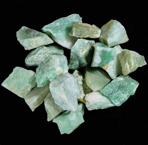 Jade Anna: The Ultimate Guide to Greenstone and Its Mystical Properties