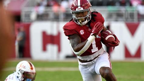 Jahmyr Gibbs: The Dynamic Alabama Crimson Tide All-American Running Back