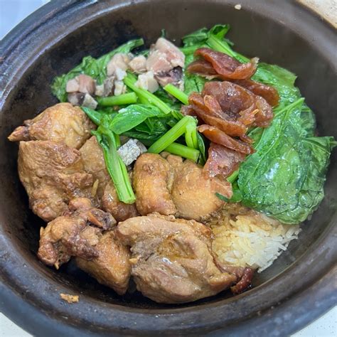 Jalan Tampang Sembawang: 12 Mouthwatering Reasons to Try Traditional Claypot Rice in Singapore