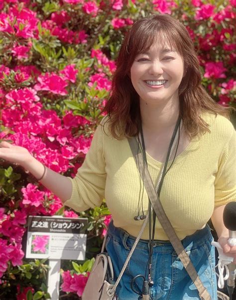 Japanese Big Breast 101: A Comprehensive Guide to the Anatomy, Benefits, and Risks