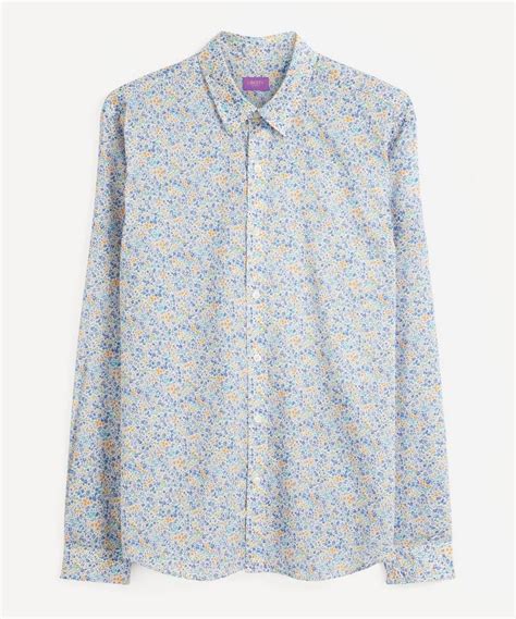 Japanese Print Shirts: A Timeless Fashion Essential