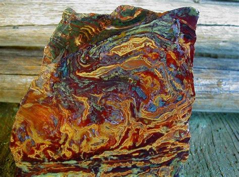 Jasper: A Kaleidoscopic Gemstone with Mystique and Allure