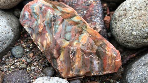 Jasper Agate: The Stone of Tranquility and Abundance