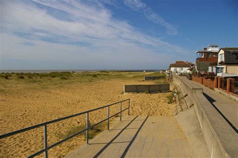 Jaywick: A Comprehensive Guide to the Quirkiest Seaside Town in England