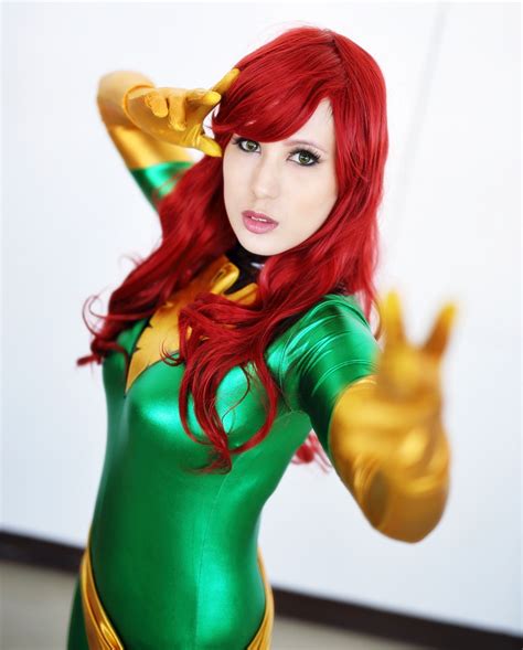 Jean Gray Cosplay: Embracing the Cosmic Power of the Phoenix Force