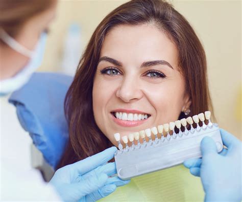 JennicoleModelSmiles: A Cosmetic Dentistry Technique for a Perfect Smile