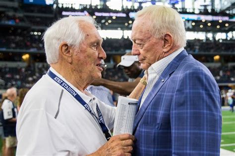 Jerry Jones: The Visionary Leader of the Dallas Cowboys