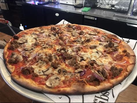 Jersey's Pizza: Taste the History and Savor the Future