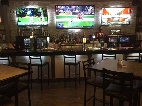 Jerseys Bar & Grill: The Ultimate Sports Fan Destination