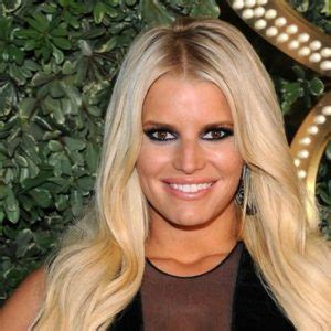 Jessica Simpson: The 2025 Lace Wig Revolution