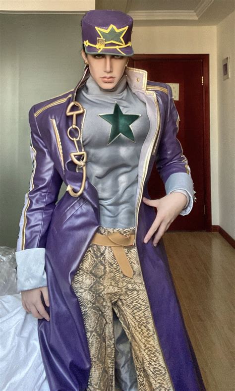 JoJo's Bizarre Adventure Jotaro Cosplay: Embodying the Legendary Stand User