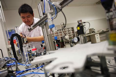 Job Vacancies for Mechatronics Engineers: A Thriving Field with Limitless Opportunities