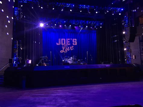 Joe's Live Seating Chart
