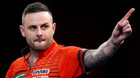 Joe Cullen: The Magician of Darts