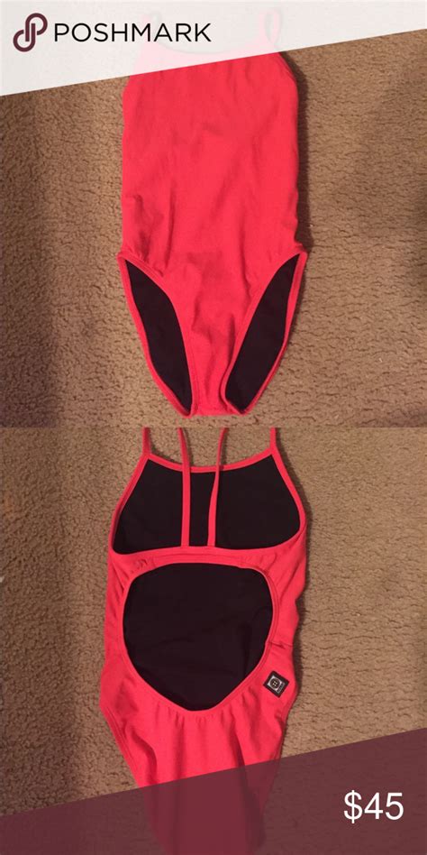 Jolyn swimming costumes