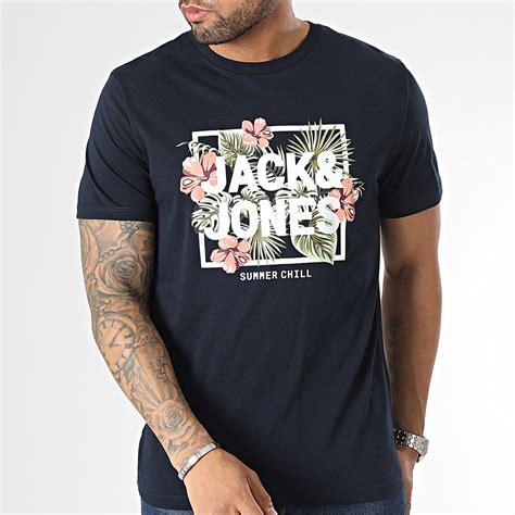 Jones Tee Shirts: Style and Comfort for Every Occasion