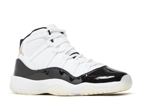 Jordan 11s: Defining the Legacy of Basketball Footwear