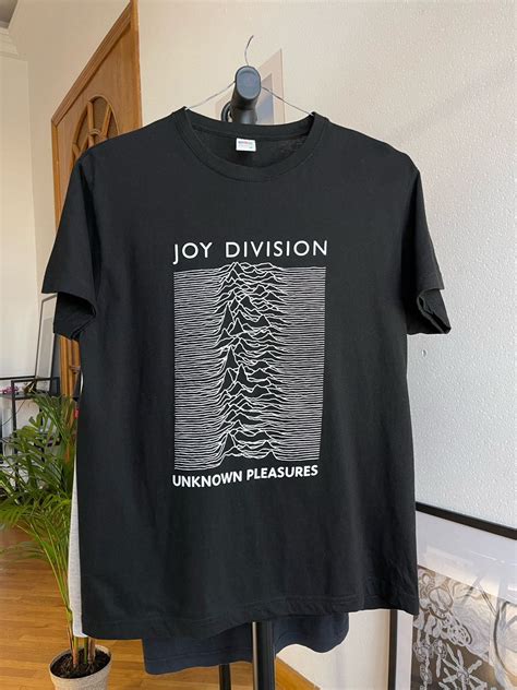 Joy Division Band T-Shirts: A Style Icon