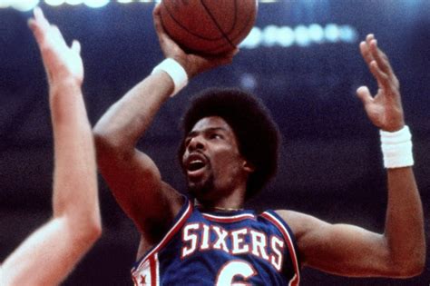 Julius Erving: O Ícone dos Philadelphia 76ers