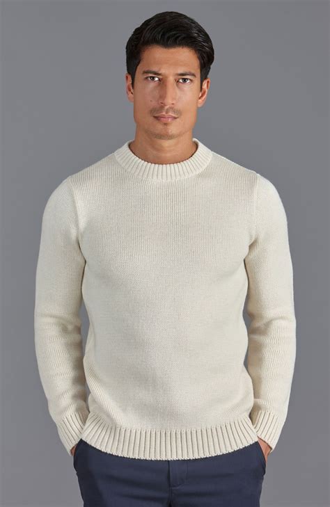 Jumper with Collar Shirt: A Timeless Combination for Style and Comfort